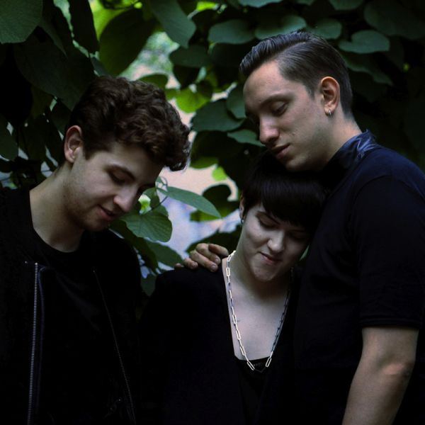Fichier:The xx.jpg