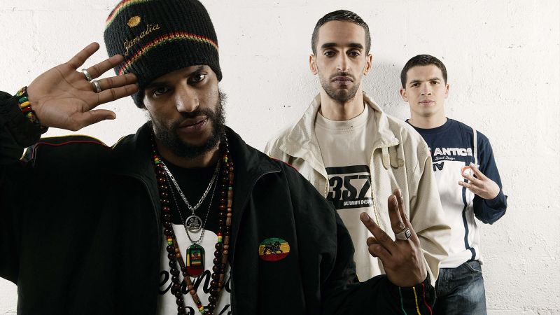 Fichier:Sniper background.jpg