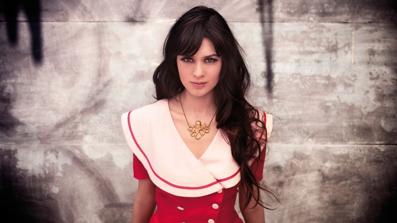 Fichier:Emilie Simon background.jpg