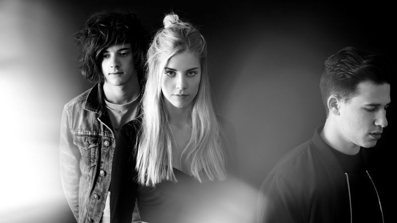 Fichier:London Grammar background.jpg