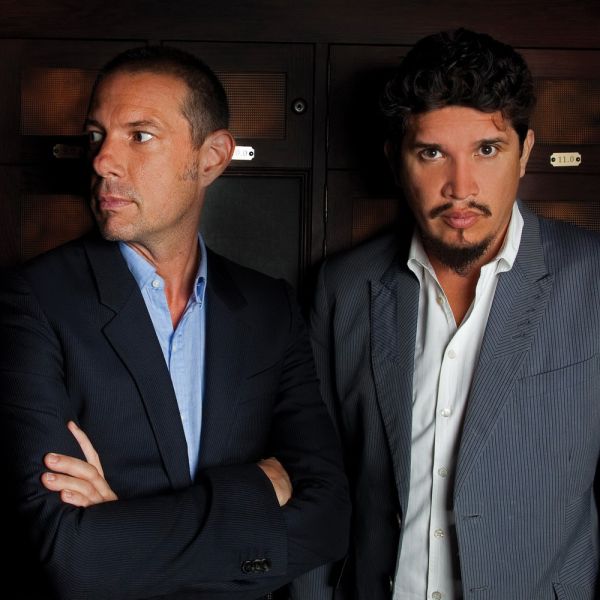 Fichier:Thievery Corporation.jpg