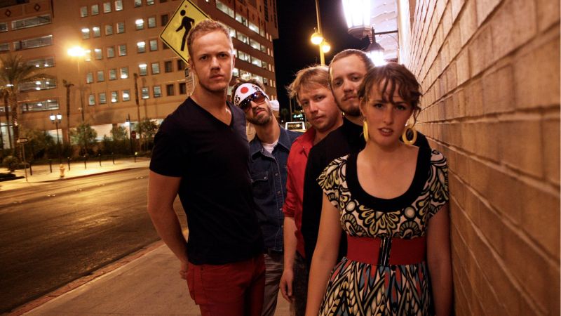 Fichier:Imagine Dragons background.jpg